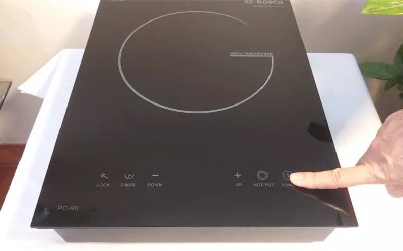 Đánh giá tính năng và công nghệ của bếp từ Bosch pc90