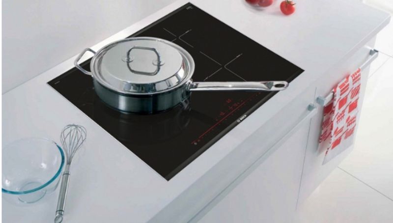 đánh giá chi tiết bếp từ Bosch PID775DC1E nấu ăn hiện đại